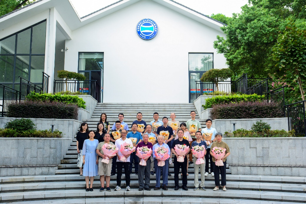 上海光機(jī)所召開慶祝第40個(gè)教師節(jié)暨教師代表座談會(huì)